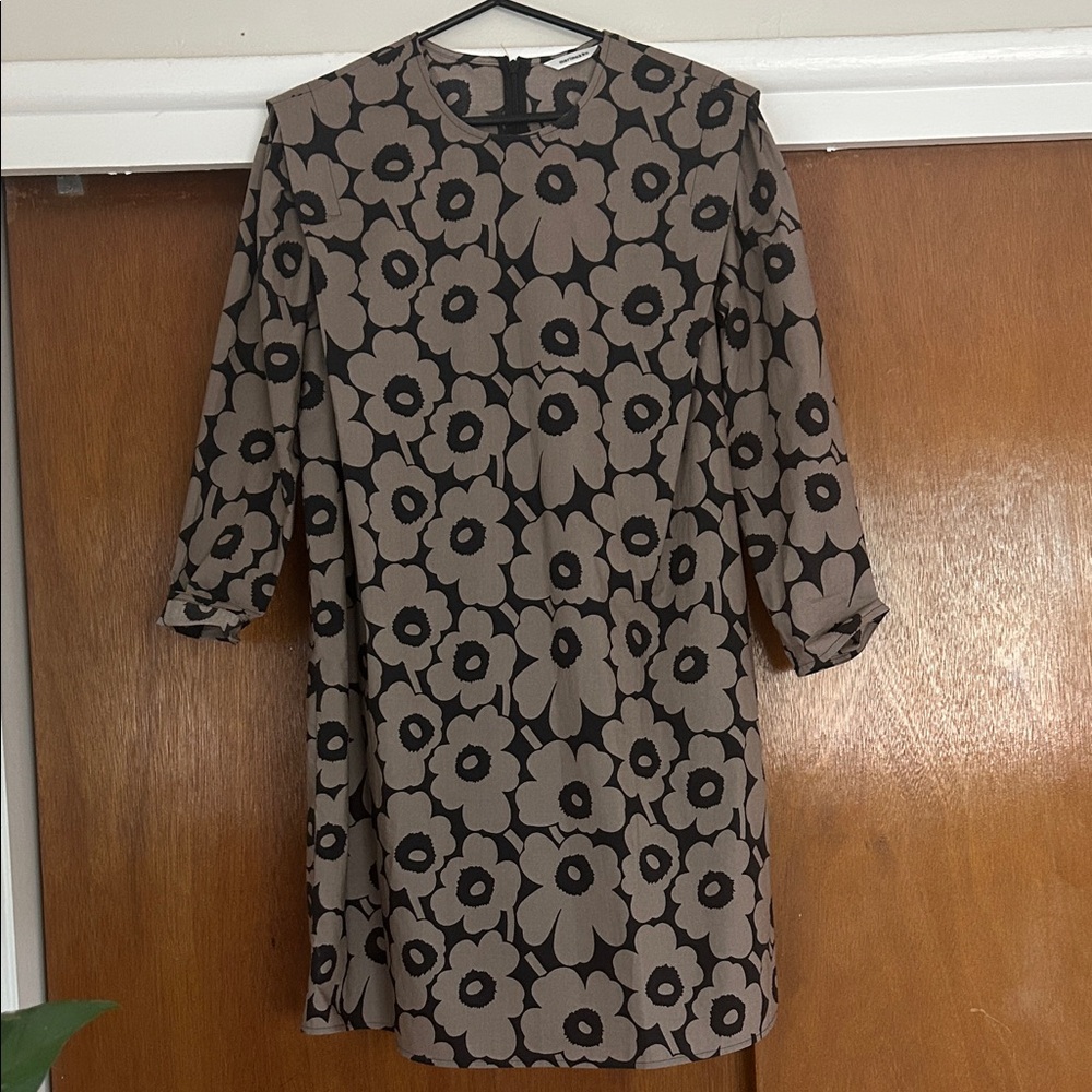 Marimekko Black and Tan Floral Long Sleeve Dress sz 38 or US 10